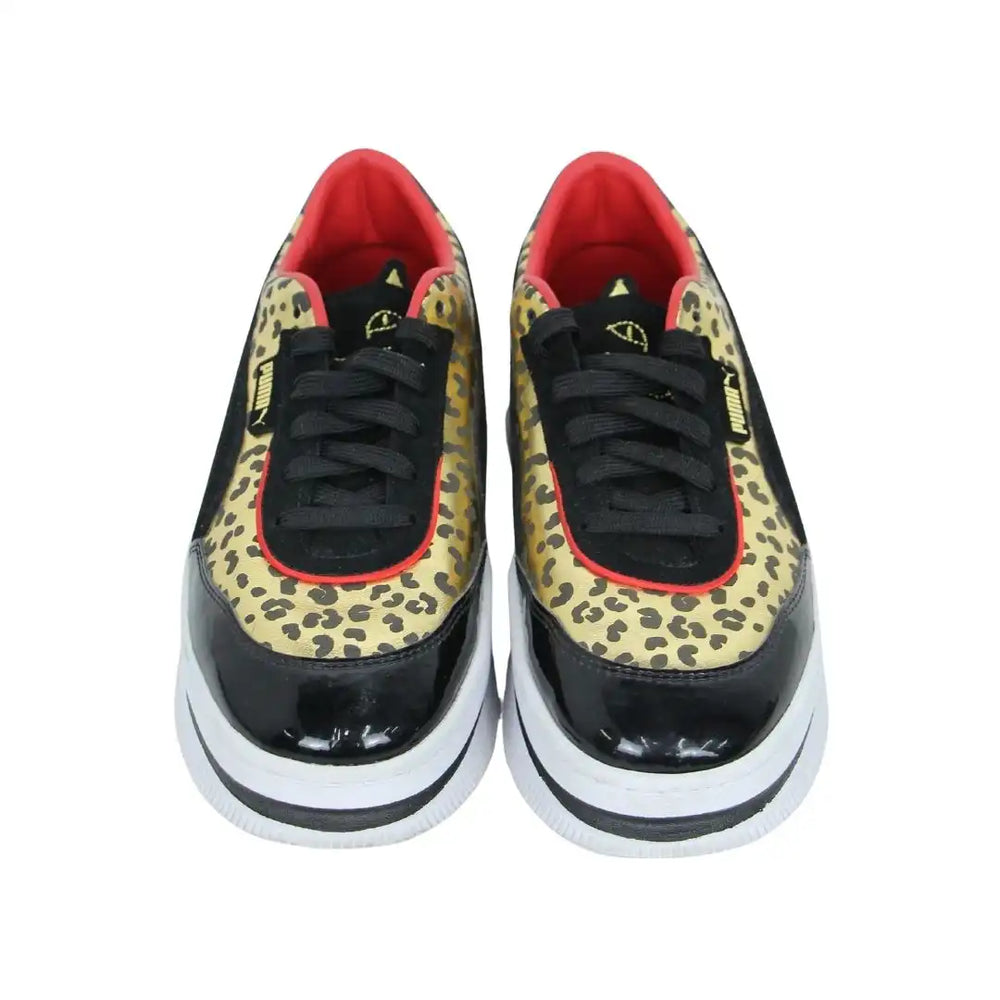 Sneaker