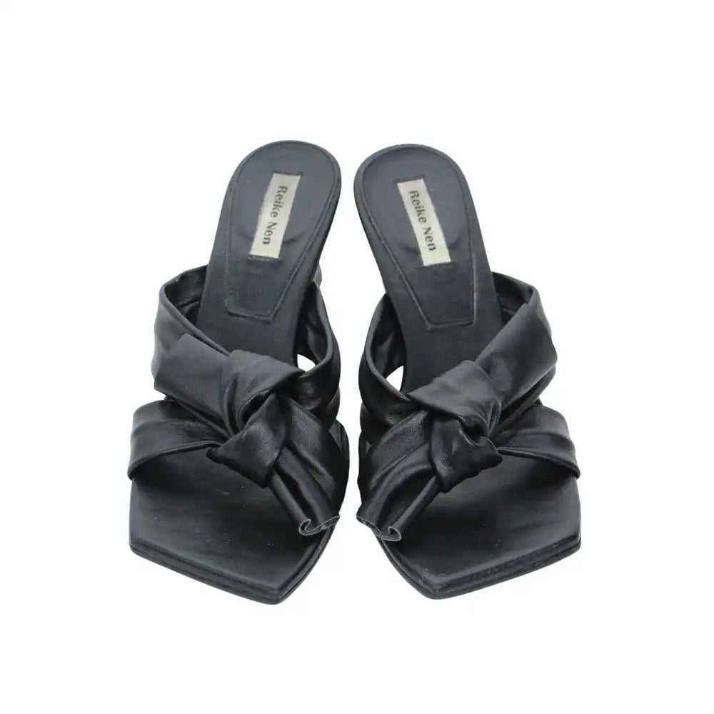 Shoes by Reike Nen