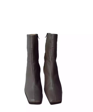 Shoes by Reike Nen