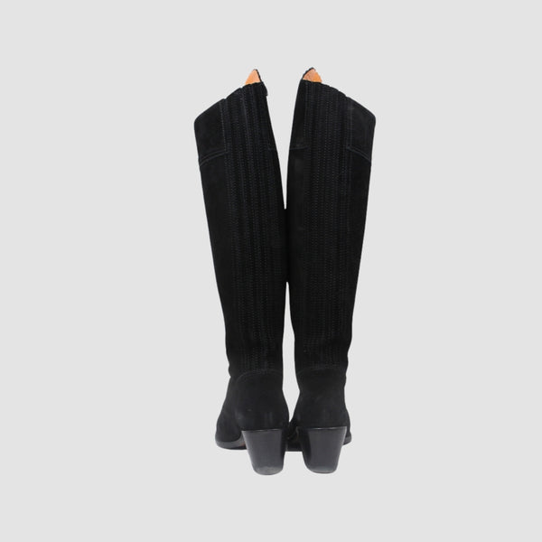 Black explorer boots