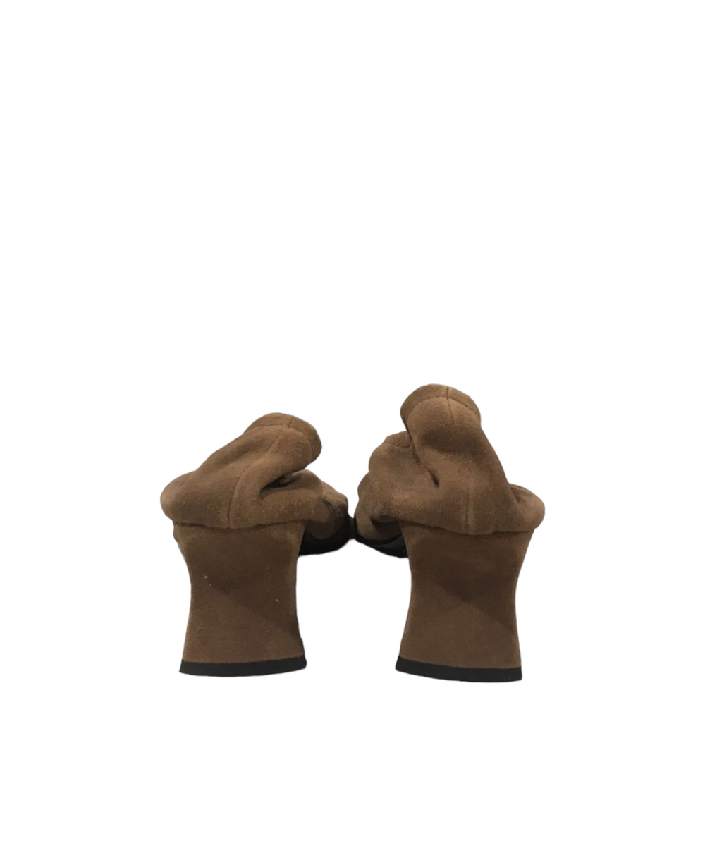 Shoes by Reike Nen