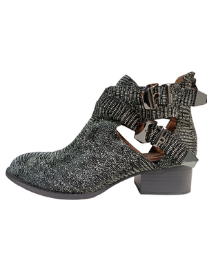 Shoes by Jeffrey Campbell