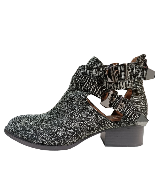 Shoes by Jeffrey Campbell