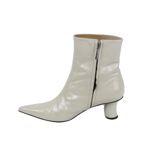 Shoes by Reike Nen