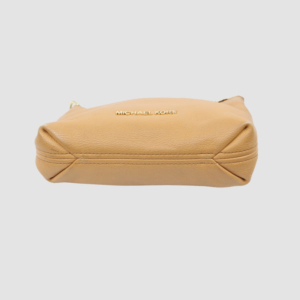 Jet Set Shoulder Bag