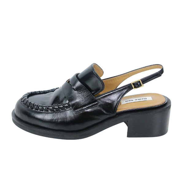 Shoes by Reike Nen