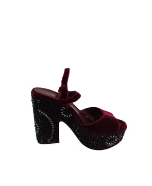 Shoes by Lesilla