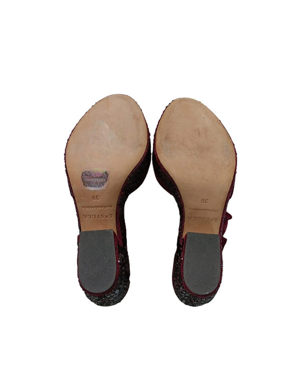 Shoes by Lesilla