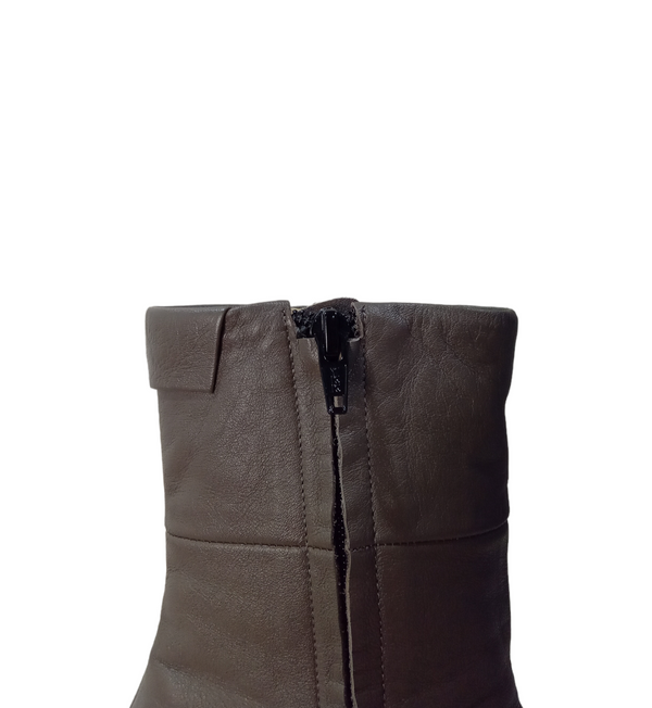 Shoes by Reike Nen