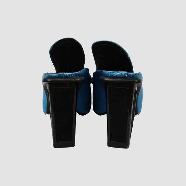 SkyBlue Leather Zigziag Embellishment Mule High Heel